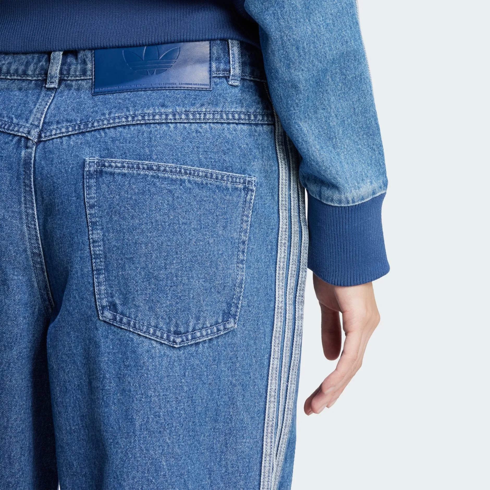 ADICOLOR DENIM 3-STRIPES TRACK PANTS - Blue