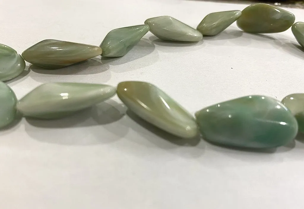 Green Marble Uneven Plastic Beads