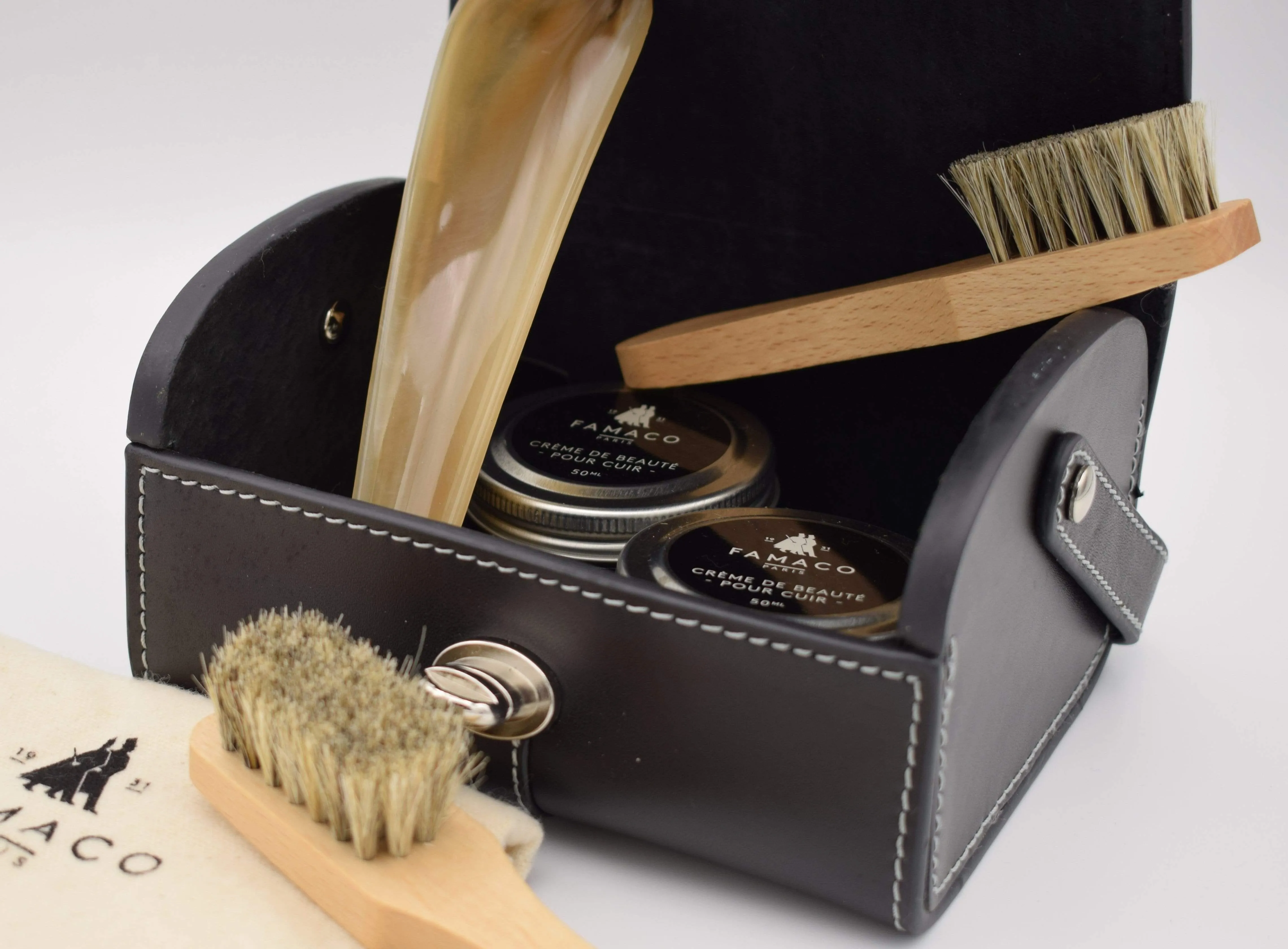 Leather Carry Kit - Shoe Care Set