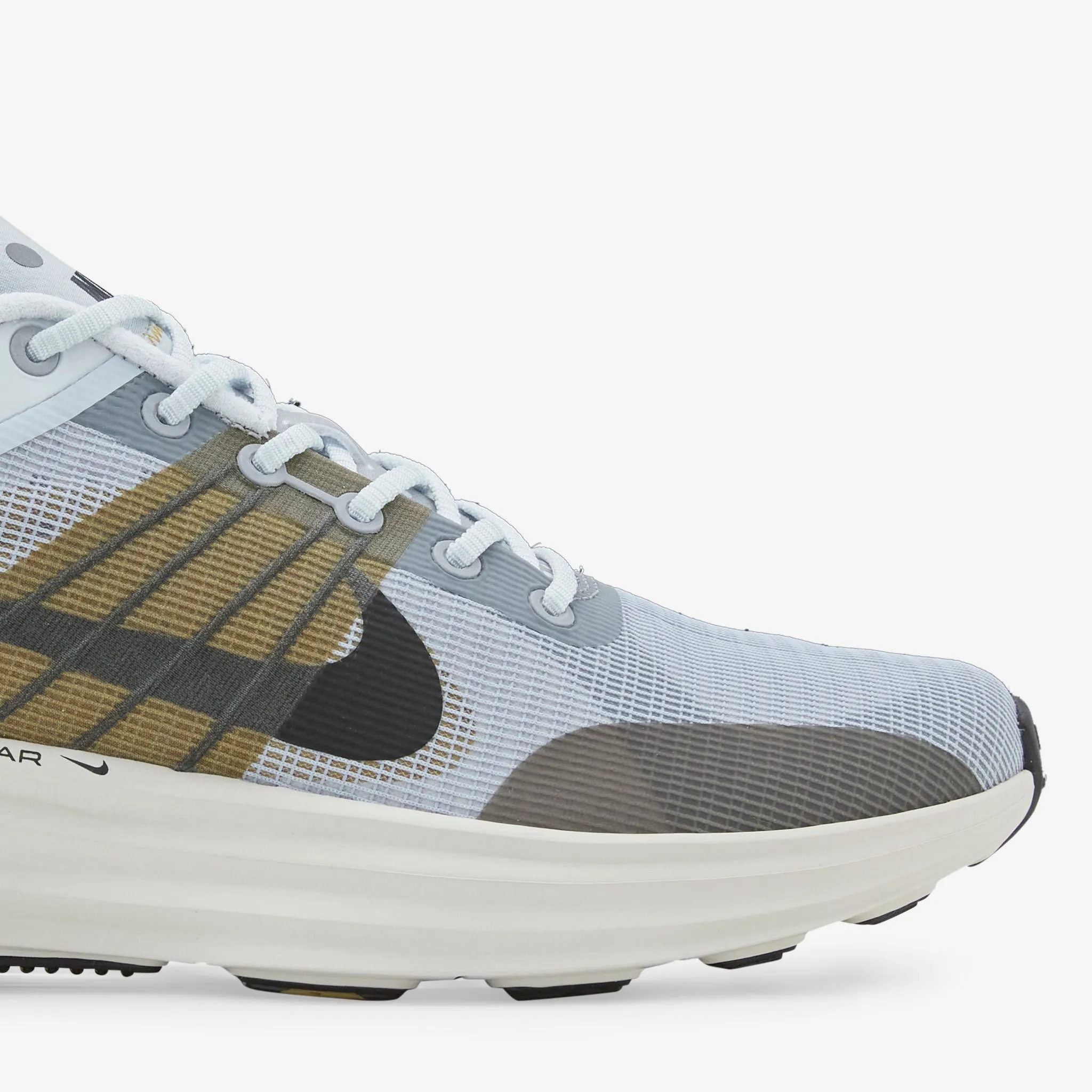 Lunar Roam Pure Platinum | Black | Wolf Grey