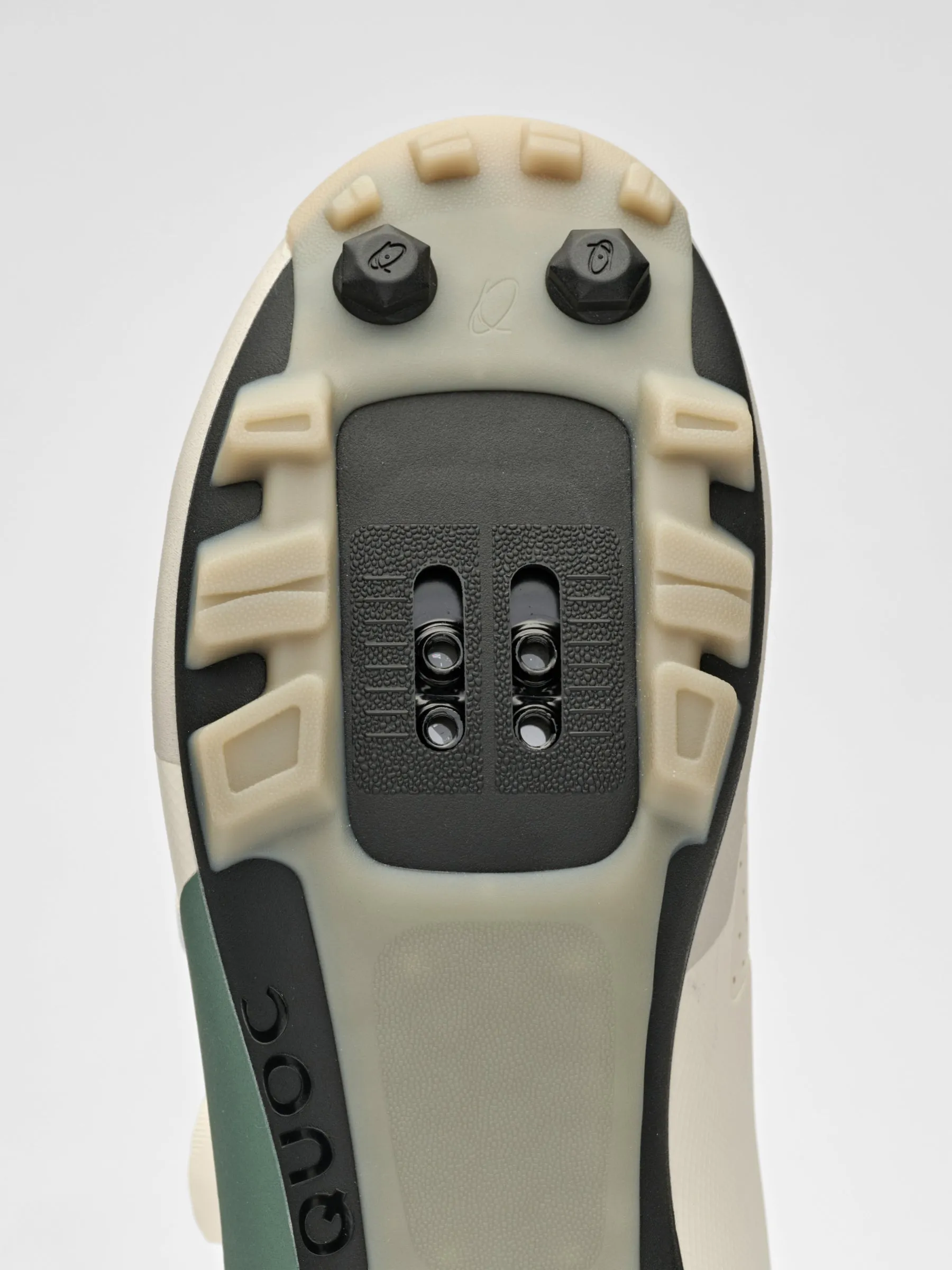 MAAP x QUOC Gran Tourer XC Shoes Fog