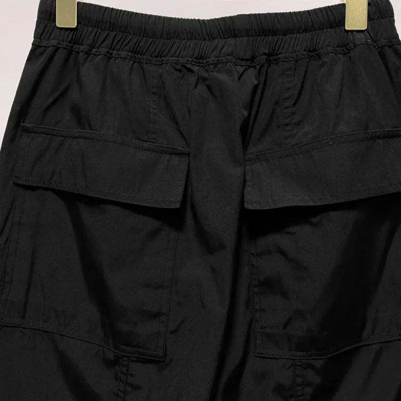 Men's High Street Knee-Length Solid Shorts