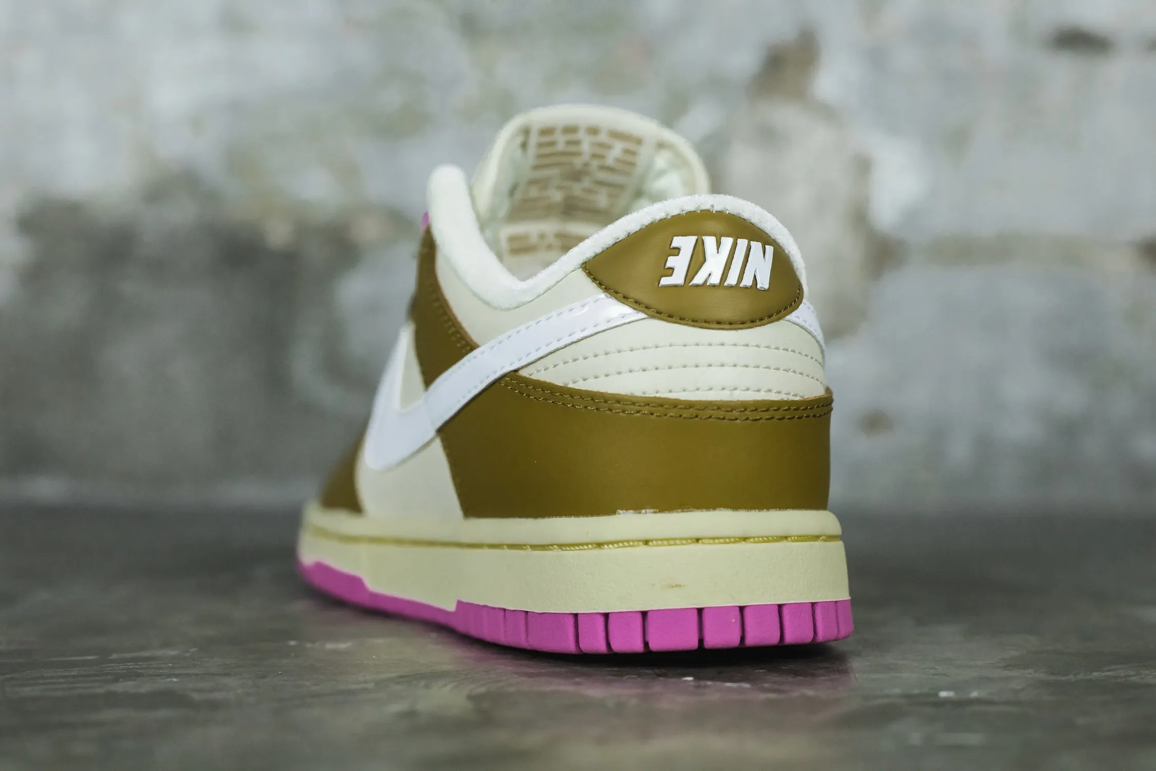 Women's Nike Dunk Low Just Do It 'Bronzine Pink'