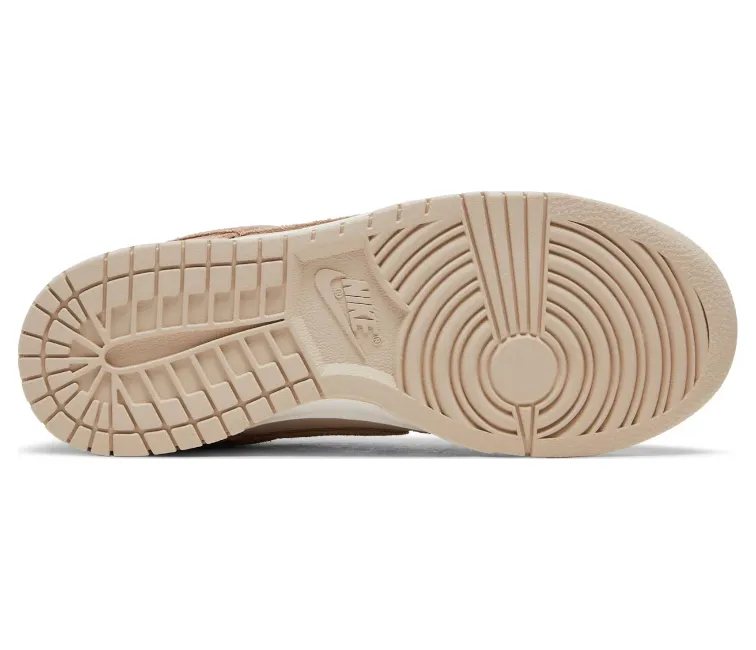 Womens Nike Dunk Low SE (Sand Drift)